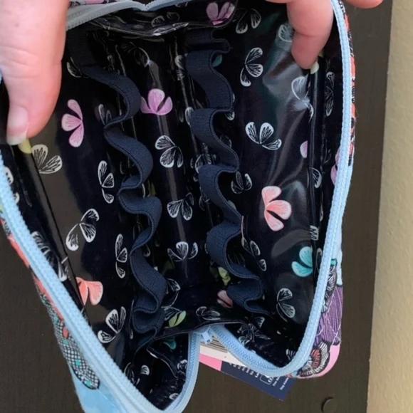 Vera Bradley Zip Around Essential Oil Case in Butterfly By - Picture 3 of 3
